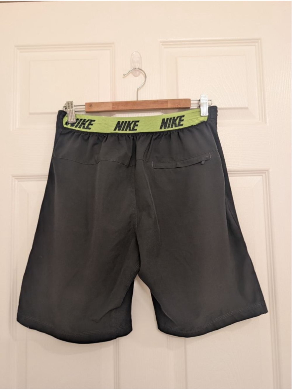 Nike Running Black Athletic 8" Shorts Green Embroidered Swoosh Zippered Pocket - Picture 3 of 7